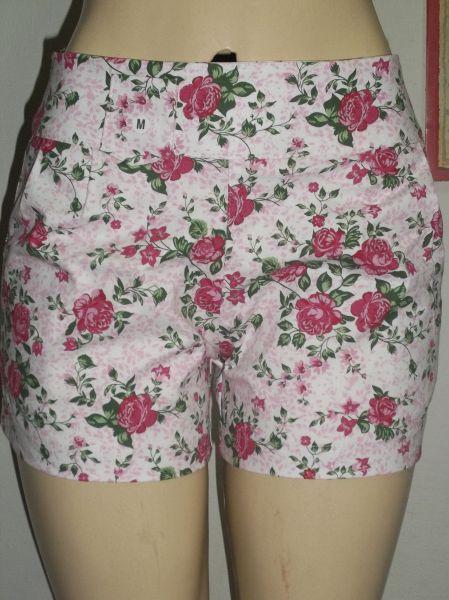 shortinho de tecido plano estampado